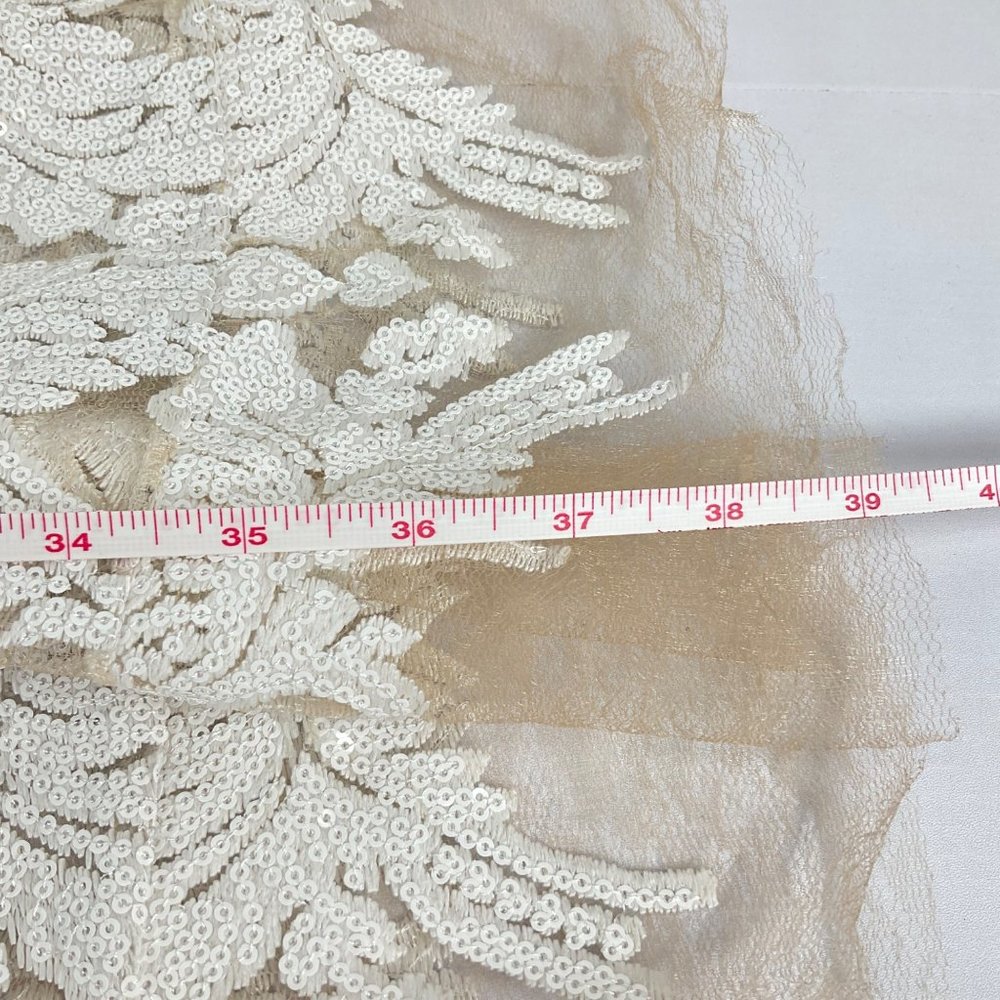 Dress the Population Dress Womens Sz S Blair Lace MiDi White Nude Msrp $269 - Picture 11 of 14